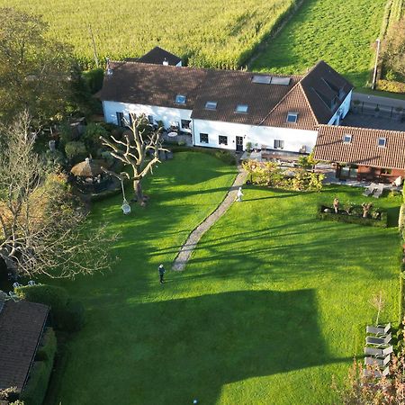 Het Hemelsveld Bed & Breakfast Хаселт Екстериор снимка