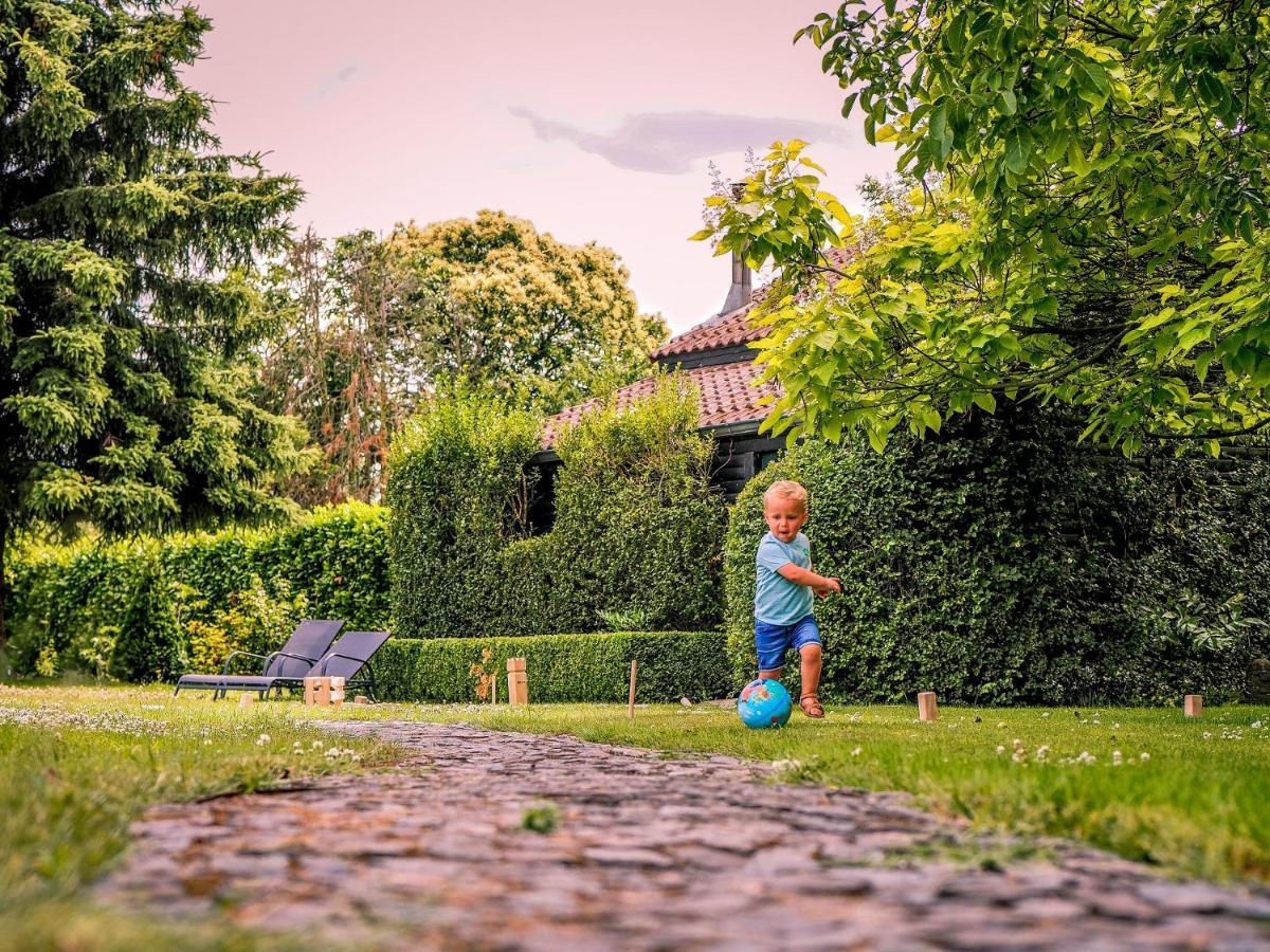 Het Hemelsveld Bed & Breakfast Хаселт Екстериор снимка