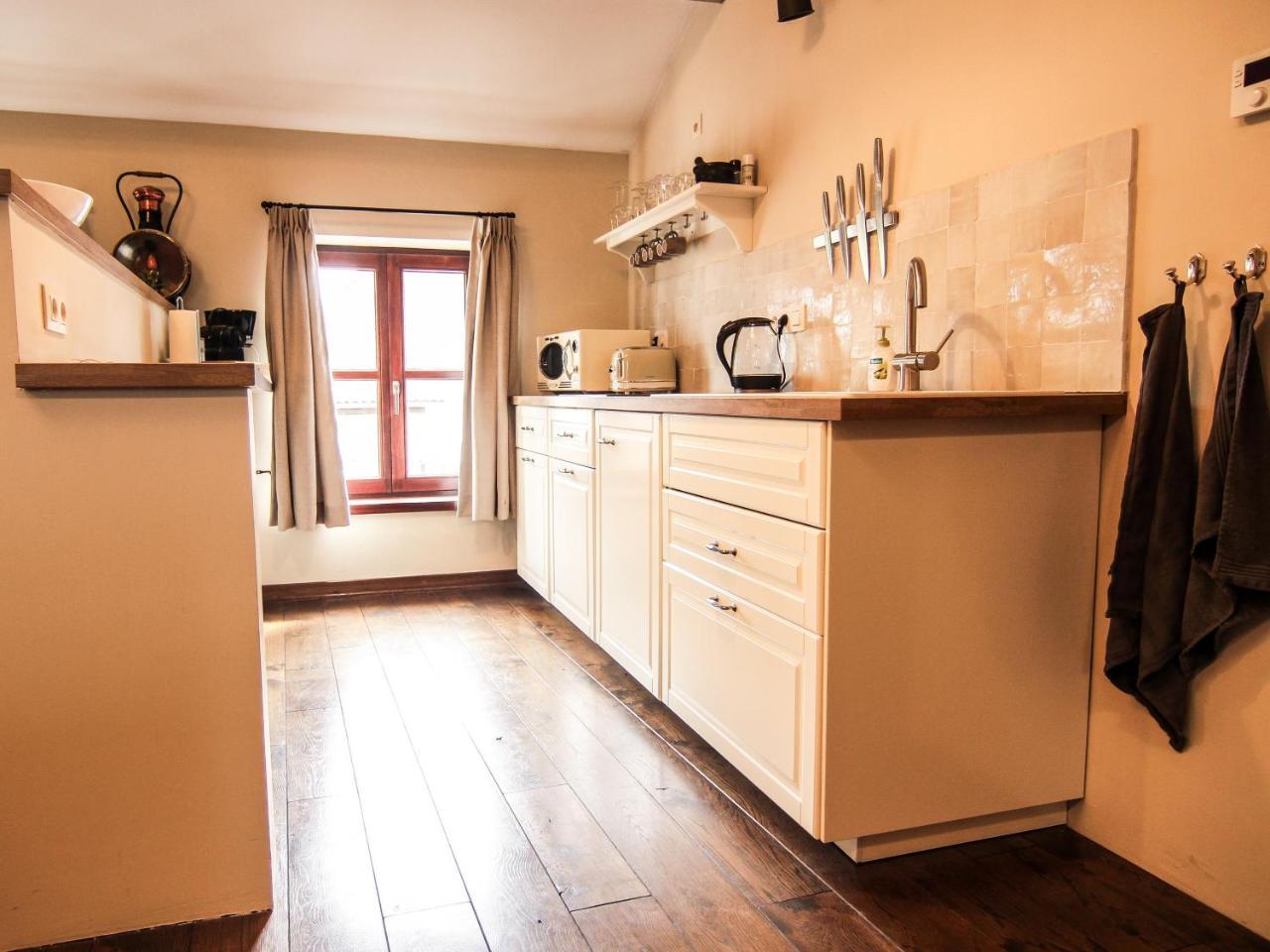 Het Hemelsveld Bed & Breakfast Хаселт Стая снимка