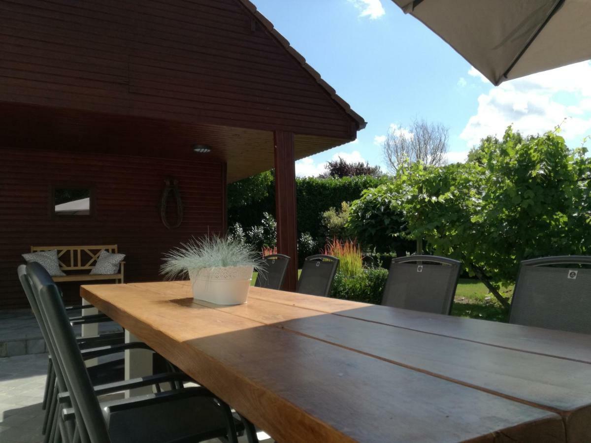 Het Hemelsveld Bed & Breakfast Хаселт Екстериор снимка