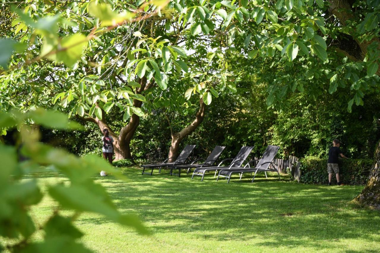 Het Hemelsveld Bed & Breakfast Хаселт Екстериор снимка